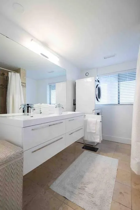 Διαμέρισμα Ocean Front 2 Bedroom Suite With Stunning Views Βικτώρια